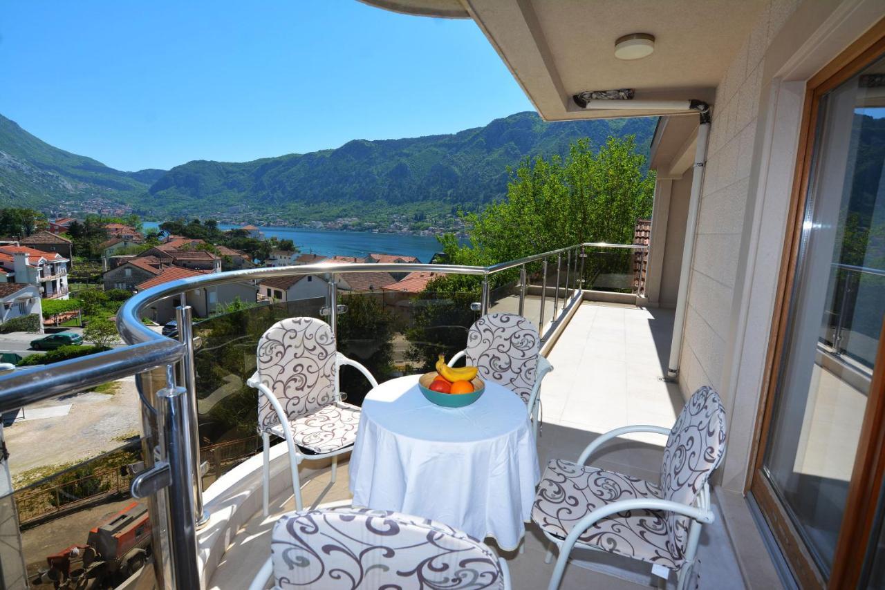 Apartments Olive Kotor Exteriör bild