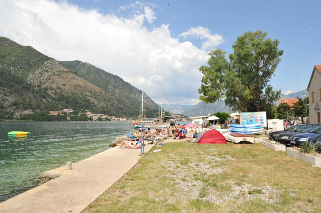 Apartments Olive Kotor Exteriör bild